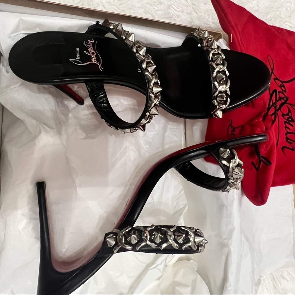 Christian Louboutin Just Chain 85 sz 36